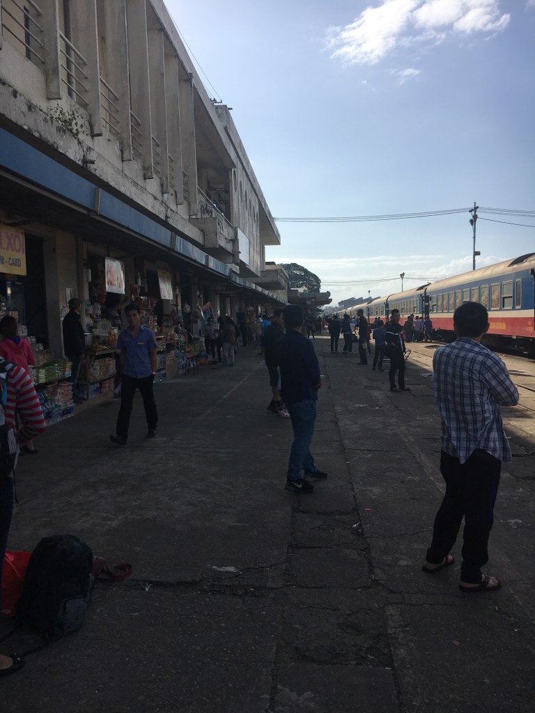 The platform @ Da Nang Station