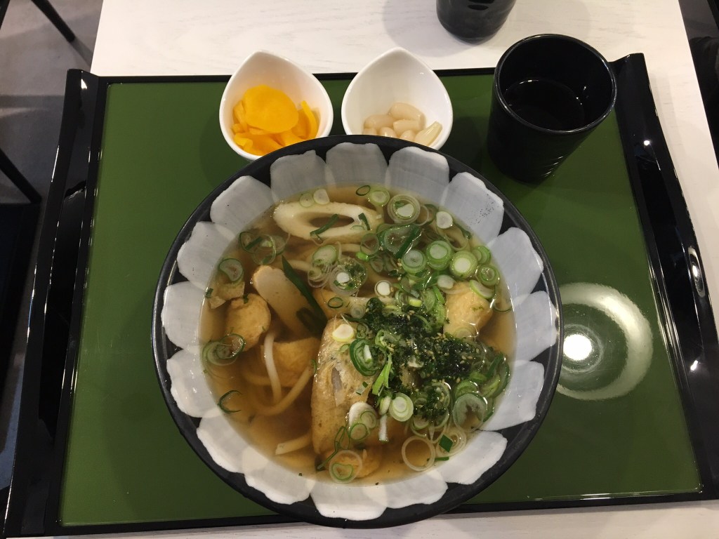 Fish cake udon @ Yurikamome.