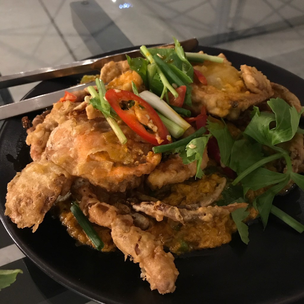 Soft-shelled crab and egg curry @The Never Ending Summer