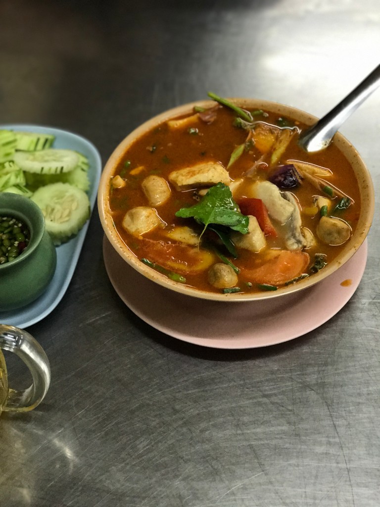 Tom Yum Pla Nam Sai @ Hong Khao Tom Pla. Photo credit: Aaron.