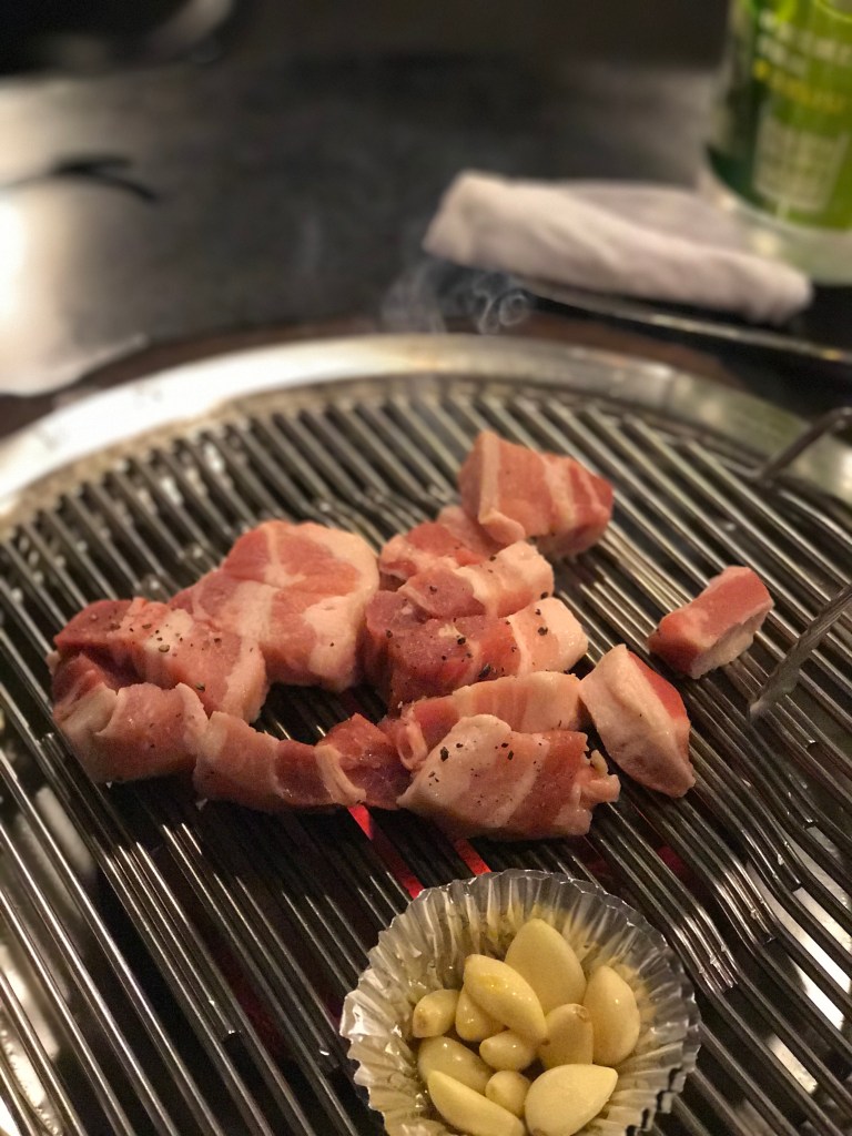 Samgyeopsal @ Tong Tong Dwaeji. Photo credit: Aaron. 