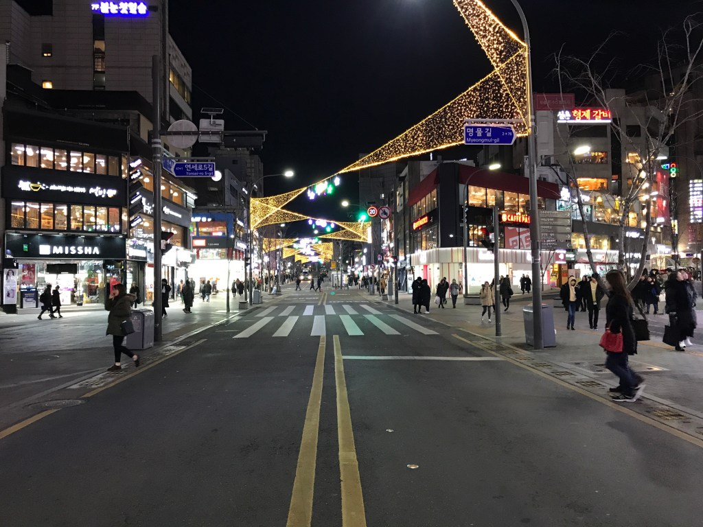 The pretty streets of Sinchon at night. Photo credit: Aaron. 