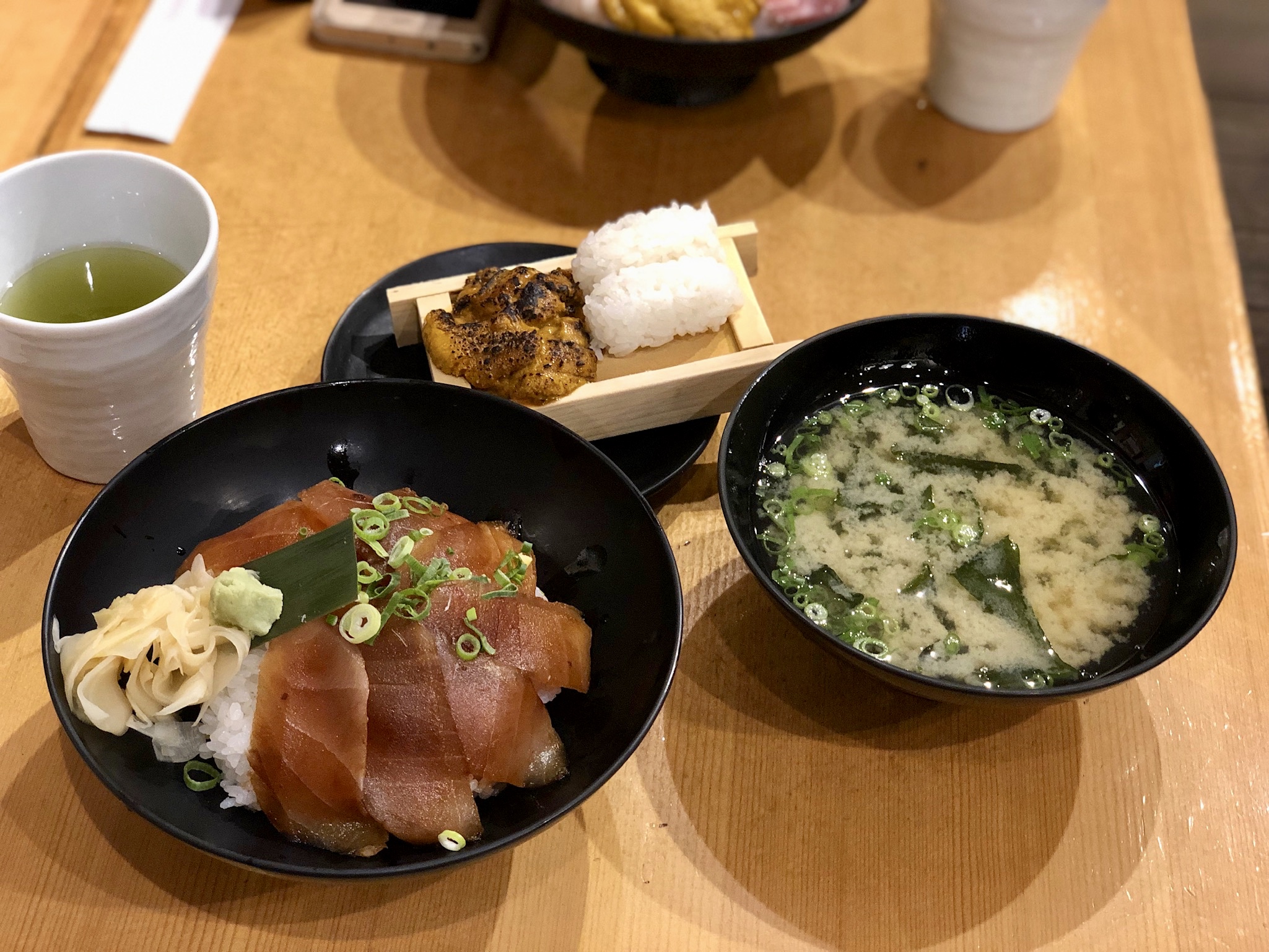 Marinated salmon bowl, uni and miso soup